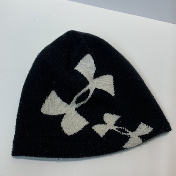 Boy’s Hat Under Armour GUC - Picture 2 of 6